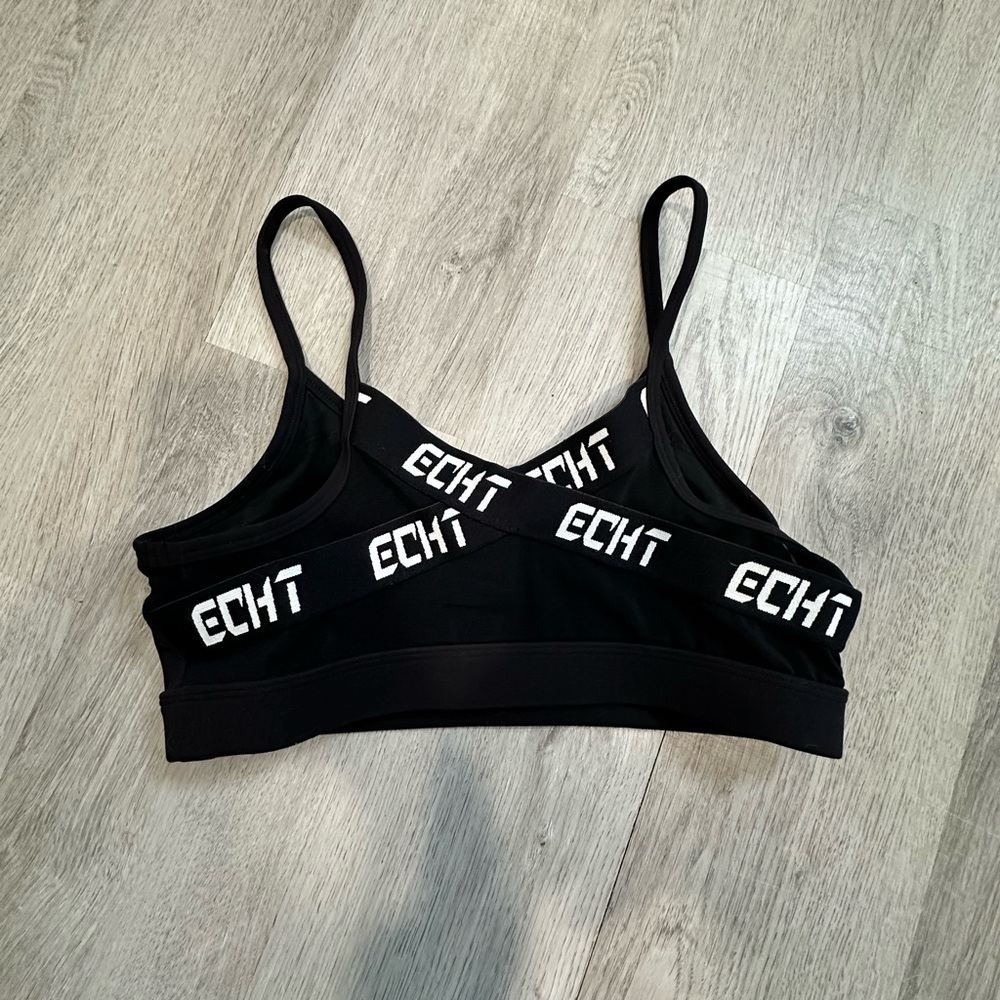 Echt medium sports bra